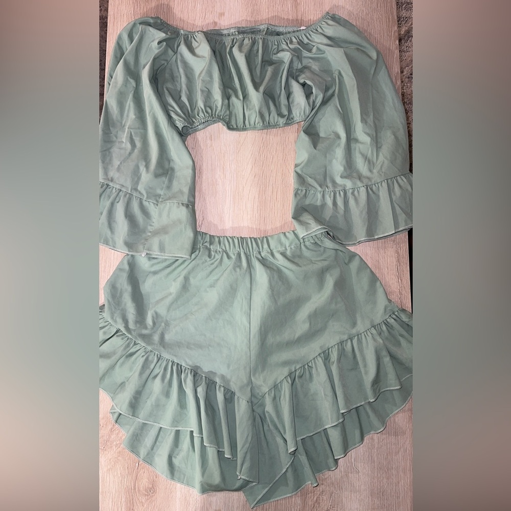 Green Ruffled Two-Piece Set - Picture 1 of 2
